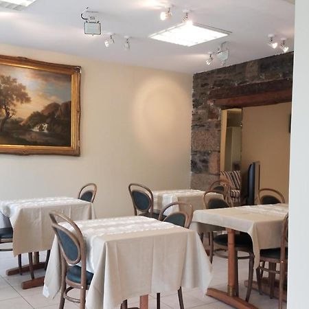 Appart'Hotel De La Mairie Morlaix Esterno foto